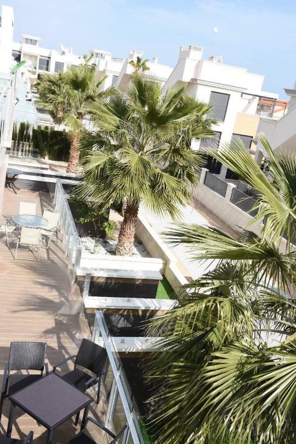 Hotel La Zenia Beach Bungalow Orihuela Exterior foto